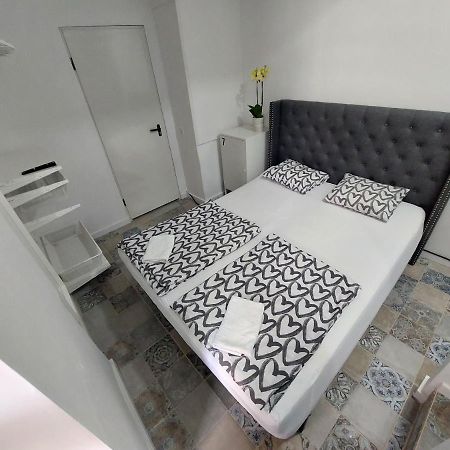 L83 - Rooms And Apartments Lizbona Zewnętrze zdjęcie